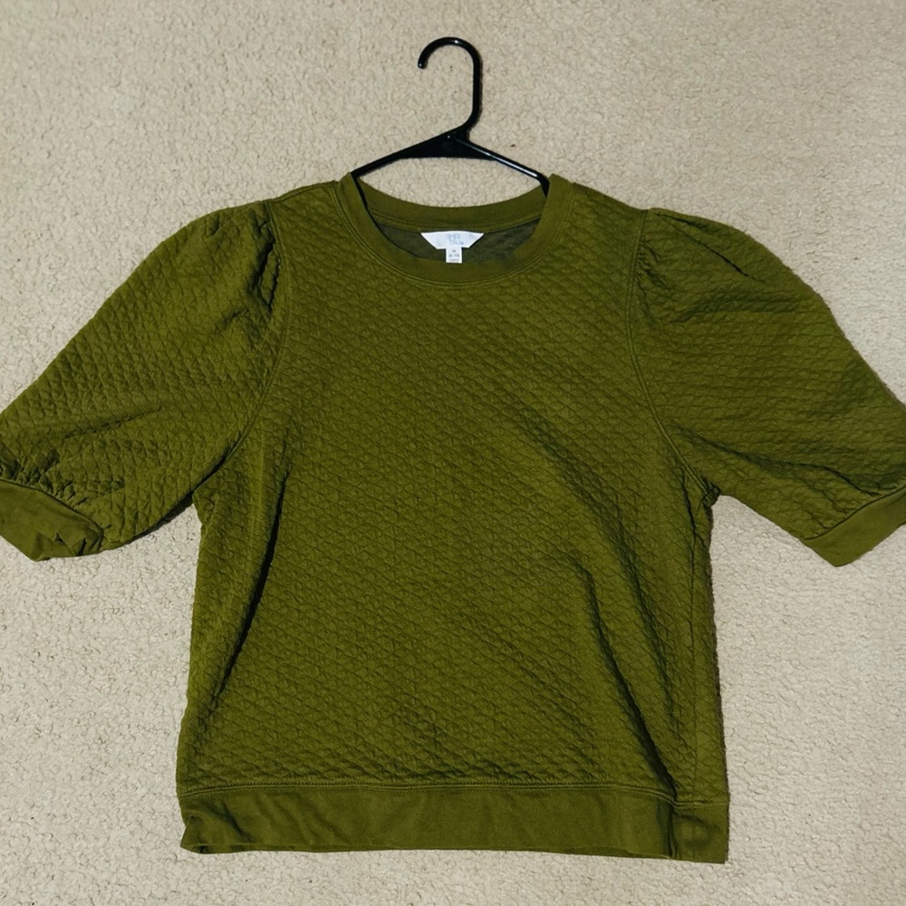 Time and Tru Green Puff Sleeve Ribbed Blouse